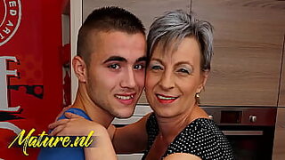 Horny stepson always knows how to make his step mom happy!