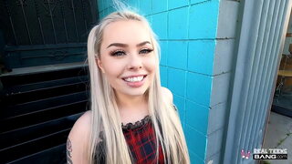 Real teens - Sexy blonde Haley Spades got banged on her first porn casting.