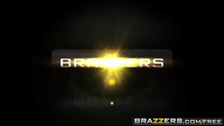Brazzers - Moms in control - (Briana Banks, Taylor Sands) - The Loophole.
