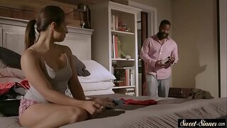 Cockloving stepdaughter shakes her bigass.