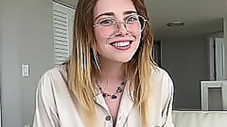 La meilleure amie de Tomboy prouve qu'elle n'est pas lesbienne.
