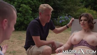 MariskaX busty Lucia love screws the landscapers.
